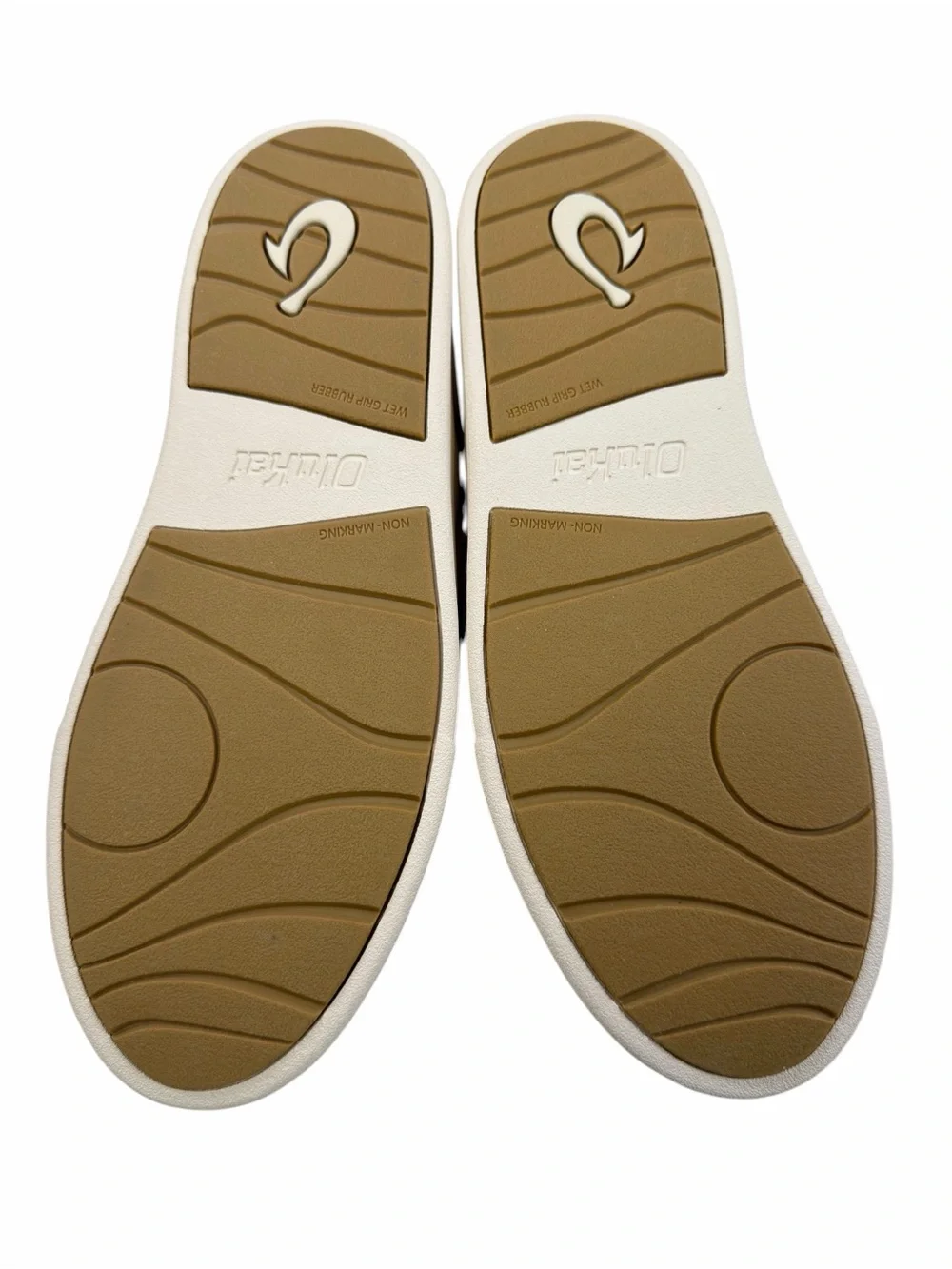 Olukai Kohu Canvas Sneakers in Off-White Color Women’s Size 10